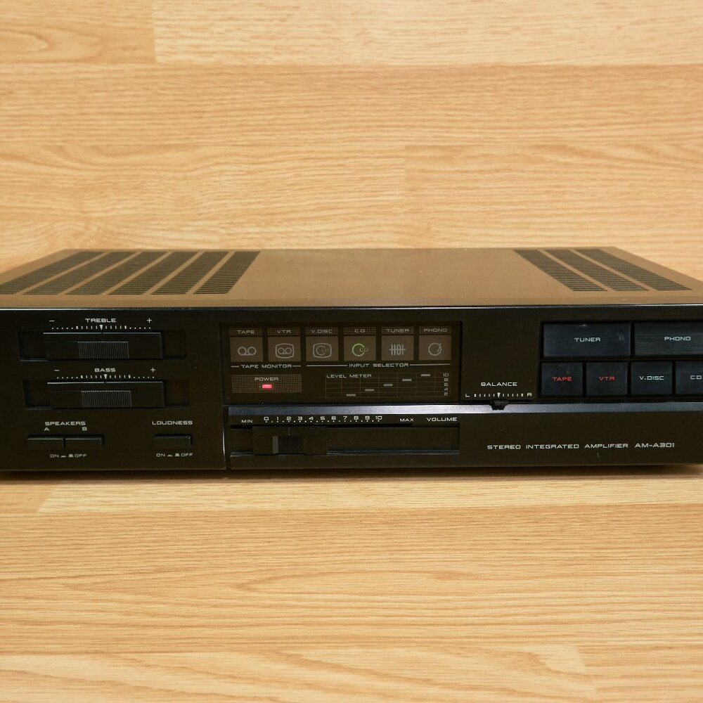 Akai AM-A301 Stereo Integrated Amplifier/Tested/ Vintage/ Made in Japan